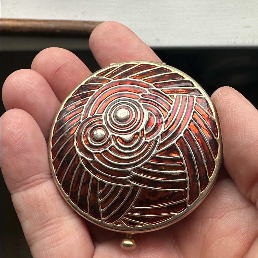 Vintage 2004 Estee Lauder Powder Compact Enameled Tortoise Shell
